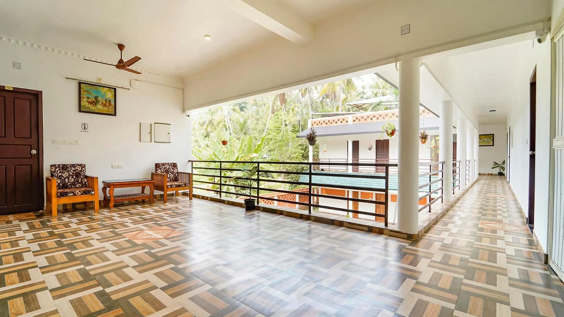 Fabhotel Star Inn Plus - Nr Kovalam Beach Hotell